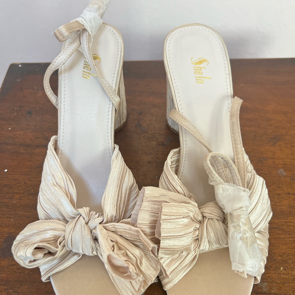 SHEIN Beige Bow Heeled Sandals